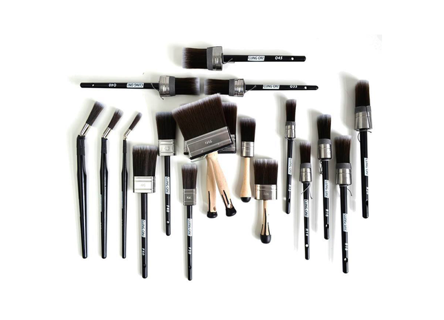 Cling On Paint Brushes